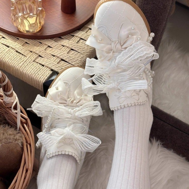 Embroidery Garments - Tênis baixos estilo Lolita, com detalhes